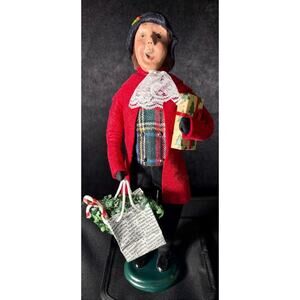 Byers Choice Caroler Traditional Shopper #83 of 100 Signed - 2006